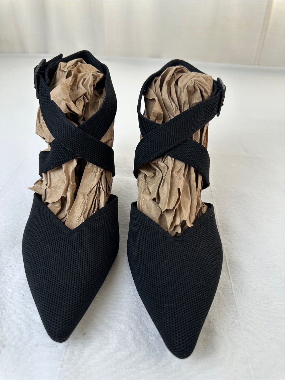 Vivaia Black Pointed-Toe Crisscross Strap Heels
